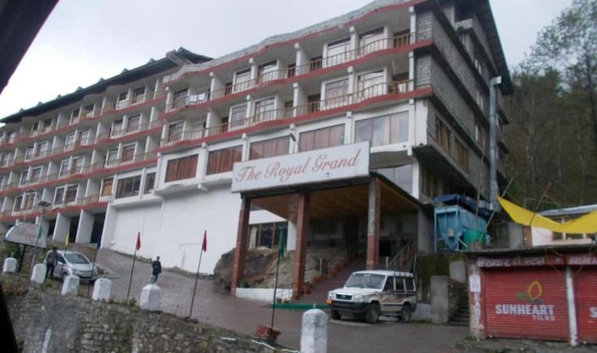 The Royal Grand, Manali Hotel Jagatsukh Eksteriør billede